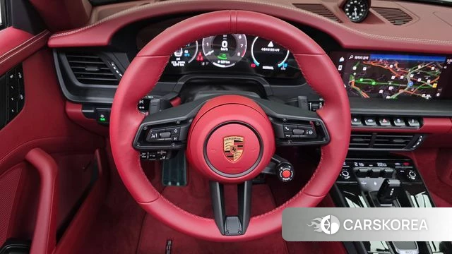 Porsche 911(992) 2025 Серебристо-серый из Кореи, фото 3