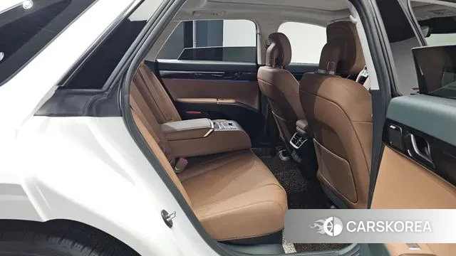 Hyundai Grandeur (GN7) 2023 Белый из Кореи, фото 3