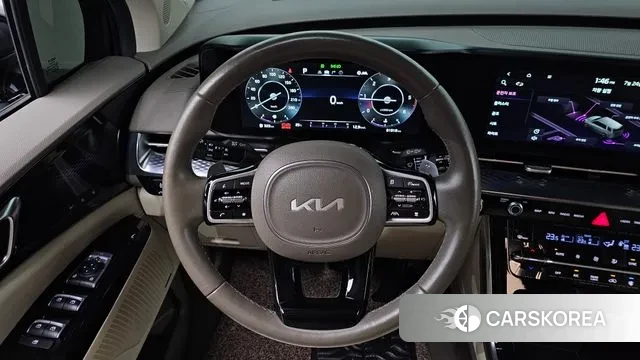 Kia Carnival 4th generation 2022 Черный из Кореи, фото 3
