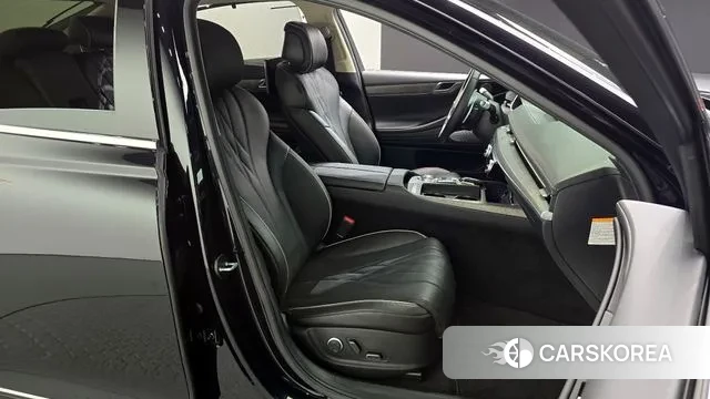 Genesis Electrified G80 (RG3) 2022 Черный из Кореи, фото 3