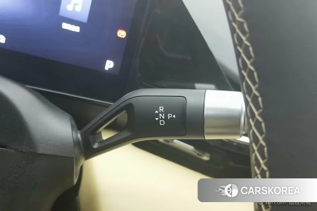 Geely Galaxy Galaxy L6 2024 Белый из Китая, фото 3