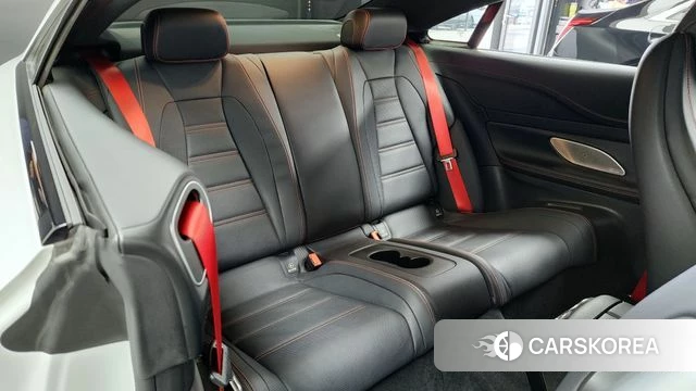 Mercedes-Benz E-Class W213 2023 Белый из Кореи, фото 3