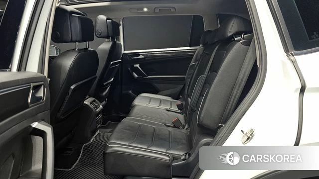 Volkswagen Tiguan Allspace 2020 Белый из Кореи, фото 3