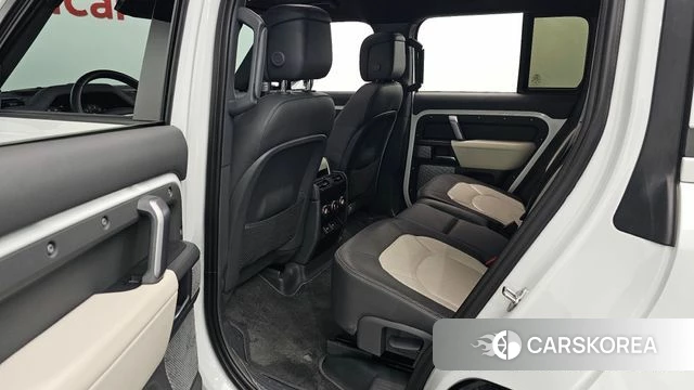 Land Rover Defender (L663) 2023 Белый из Кореи, фото 3