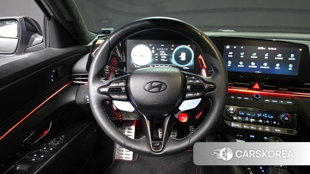 Hyundai The New Avante (CN7) 2023 Серебристо-серый из Кореи, фото 3