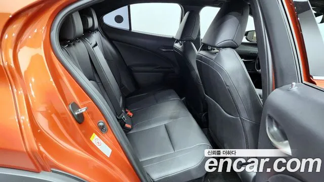 Lexus UX250h 2019 Оранжевый из Кореи, фото 3