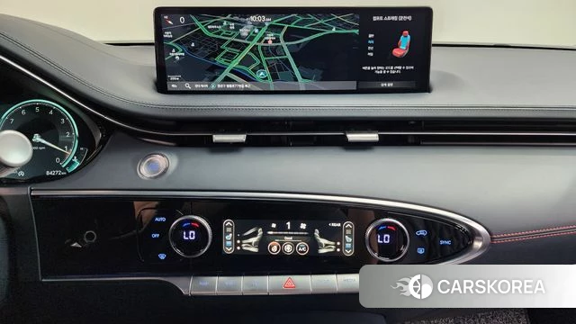 Genesis GV70 2023 Белый из Кореи, фото 3