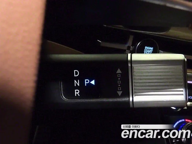 Hyundai Santa Fe (MX5) 2024 Серый из Кореи, фото 3