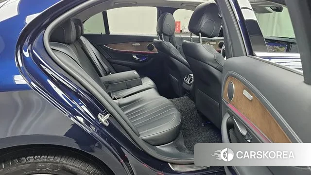 Mercedes-Benz E-Class W213 2020 Синий из Кореи, фото 3