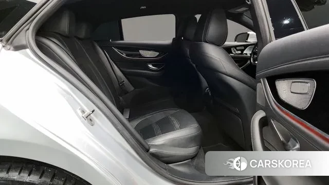 Mercedes-Benz AMG GT 2019 Серебристо-серый из Кореи, фото 3