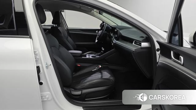 Kia K5 3rd generation 2023 Белый из Кореи, фото 3