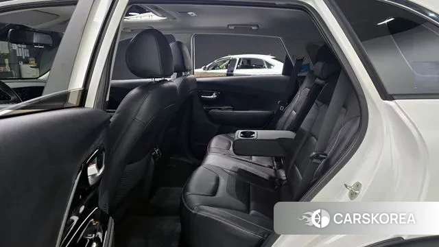 Kia Niro EV 2021 Белый из Кореи, фото 3