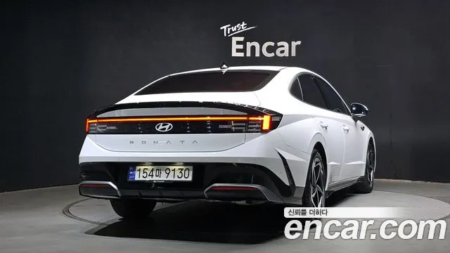 Hyundai Sonata D Edge Hybrid (DN8) 2023 Белый из Кореи, фото 3