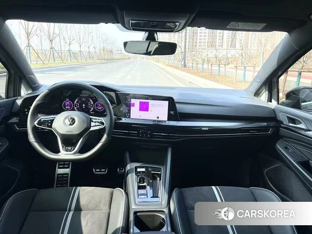 Volkswagen Golf 2024 Серебристо-серый из Китая, фото 3