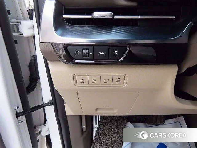 Kia Carnival 4th generation 2023 Белый из Кореи, фото 3