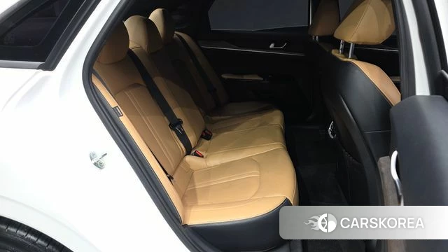 Kia K5 3rd generation 2021 Белый из Кореи, фото 3