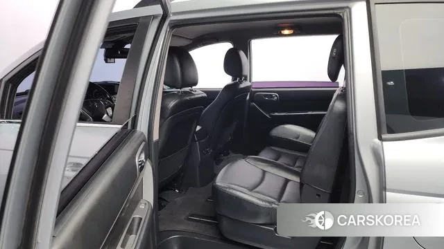 Ssangyong Korando Turismo 2018 Серебряный из Кореи, фото 3