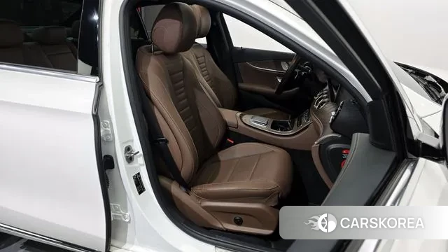 Mercedes-Benz E-Class W213 2021 Белый из Кореи, фото 3