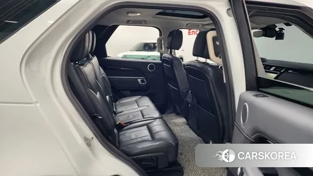 Land Rover Discovery 5 2018 Белый из Кореи, фото 3