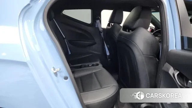 Hyundai Veloster (JS) 2019 Светло-серебряный цвет из Кореи, фото 3