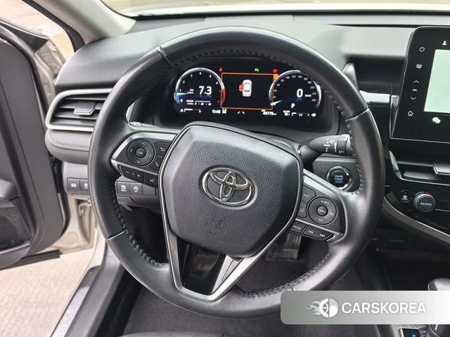 Toyota Camry 2023 Шампань из Китая, фото 3
