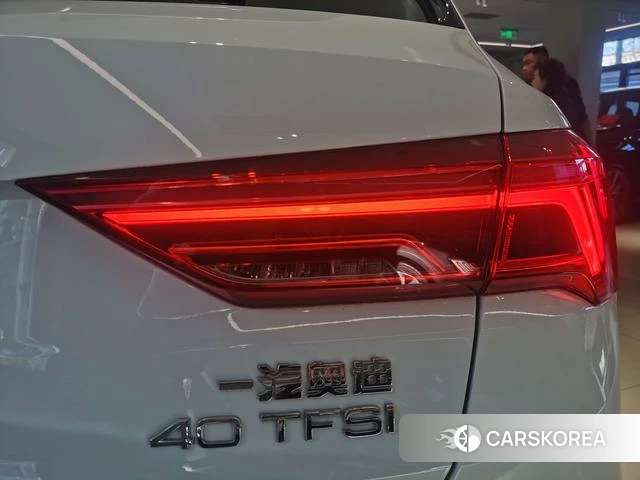Audi Q3 2025 Белый из Китая, фото 3