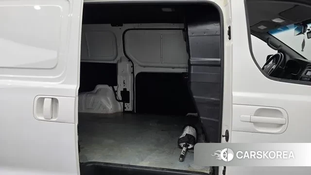 Hyundai The New Grand Starex 2019 Белый из Кореи, фото 3