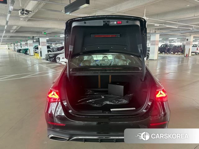 Mercedes-Benz E-Class W214 2026 Черный из Кореи, фото 3