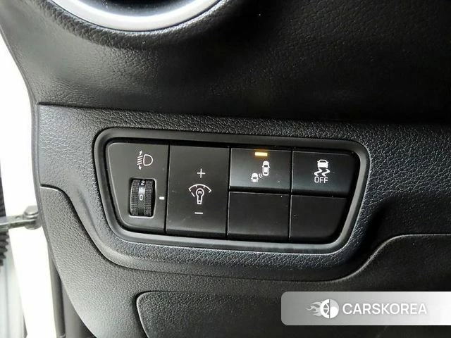 Kia The New K3 2nd generation 2022 Белый из Кореи, фото 3