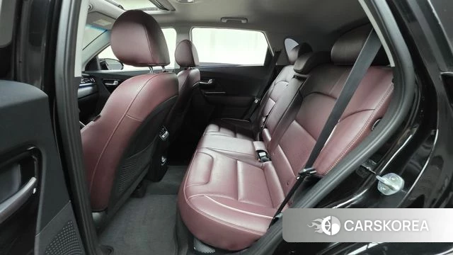Kia The New Niro 2021 Черный из Кореи, фото 3