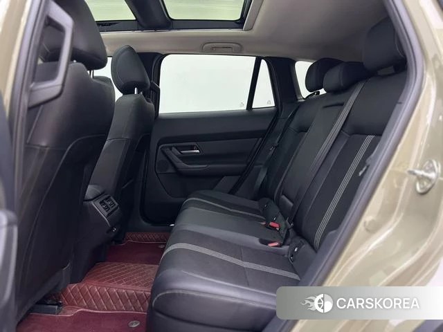 Mazda CX-50 line also 2023 Желтый из Китая, фото 3
