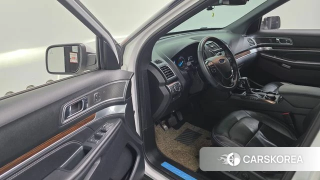 Ford Explorer 2019 Белый из Кореи, фото 3