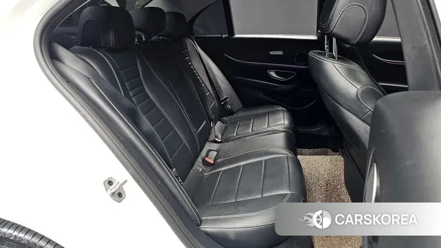 Mercedes-Benz E-Class W213 2018 Белый из Кореи, фото 3