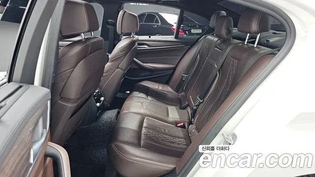 BMW 5 Series (G30) id 2671461 из Кореи 3