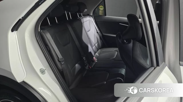 Kia Di Ol Nu Niro 2022 Белый из Кореи, фото 3