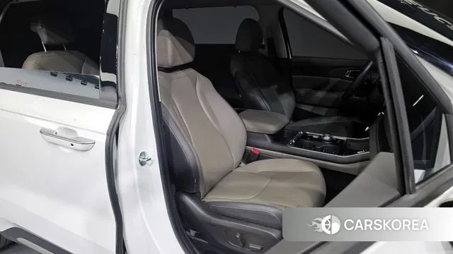 Kia The New Carnival 4th Generation 2024 Белый из Кореи, фото 3