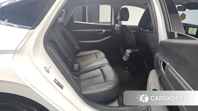 Hyundai Sonata (DN8) 2022 Белый из Кореи, фото 3