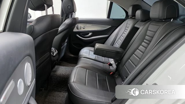 Mercedes-Benz E-Class W213 2019 Белый из Кореи, фото 3