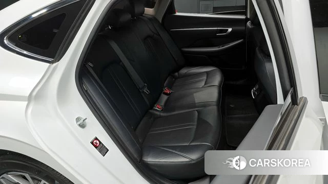 Hyundai Sonata (DN8) 2022 Белый из Кореи, фото 3