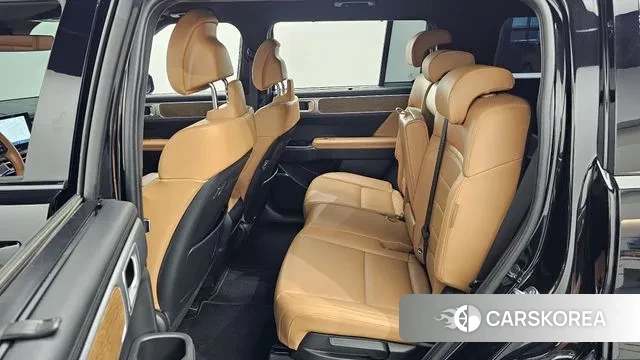 Hyundai Santa Fe (MX5) 2024 Черный из Кореи, фото 3