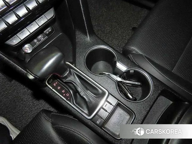 Kia Sportage 4th Generation 2018 Белый из Кореи, фото 3