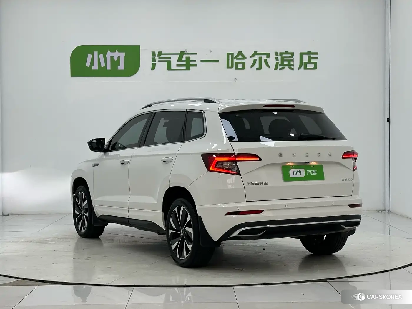 Skoda Karoq 2022 Белый из Китая, фото 4