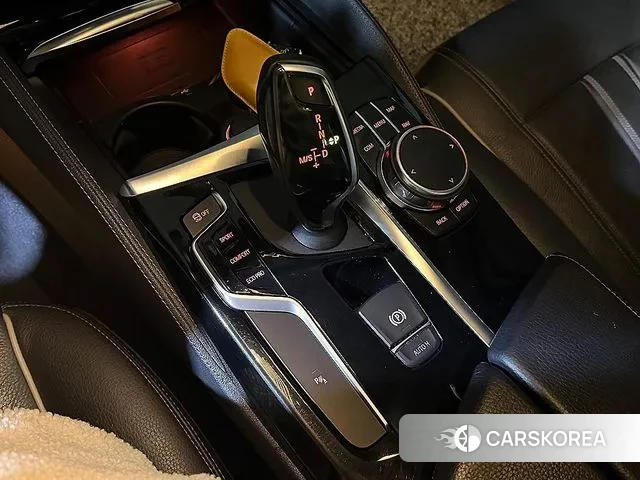 BMW 5 Series (G30) id 3520155 из Кореи 3