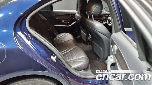 Mercedes-Benz C-Class W205 2019 Синий из Кореи, фото 3