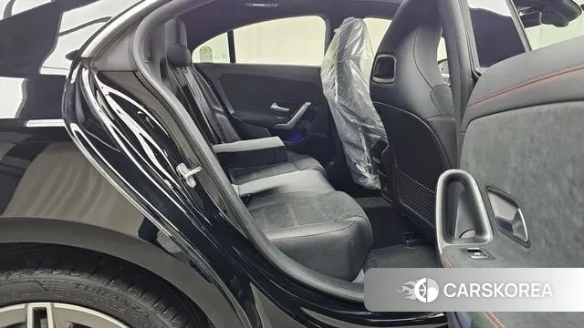 Mercedes-Benz CLA-Class C118 2025 Черный из Кореи, фото 3