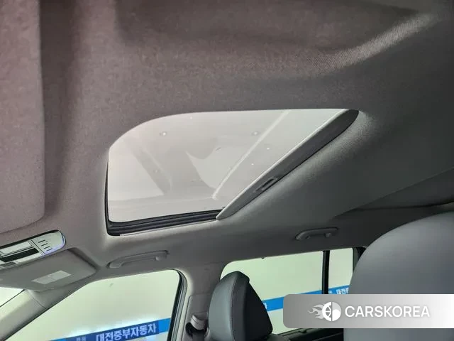 Hyundai Santa Fe (MX5) 2023 Серый из Кореи, фото 3