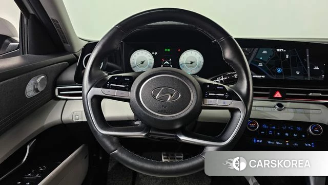 Hyundai Avante (CN7) 2020 Серебристо-серый из Кореи, фото 3