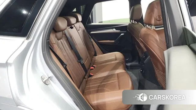 Audi Q5 (FY) 2020 Серебристо-серый из Кореи, фото 3