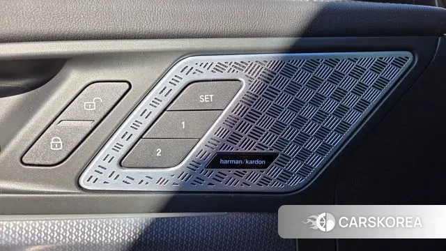 BMW X1 (U11) 2024 Серебристо-серый из Кореи, фото 3