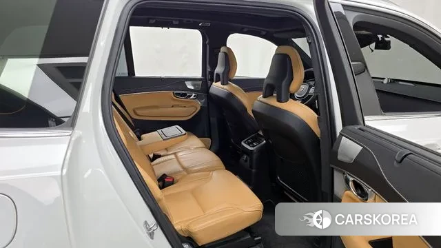 Volvo XC90 second Generation 2022 Белый из Кореи, фото 3